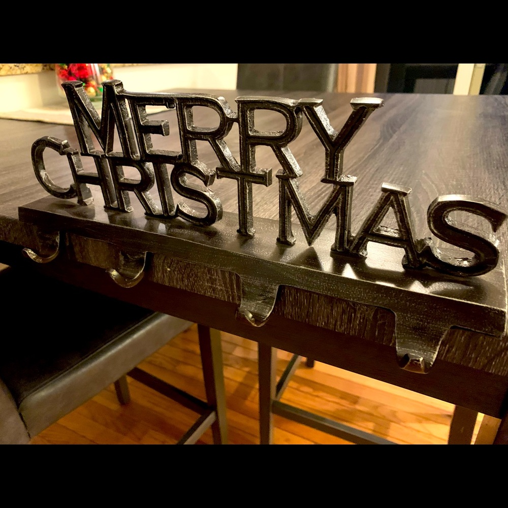 Stocking holder, holds 4 stockings. Like new